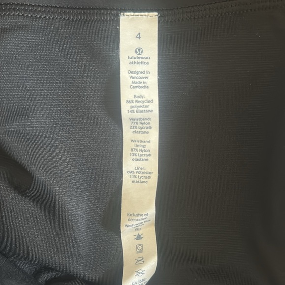 Lululemon Run Times Low Rise Short - Picture 3 of 3